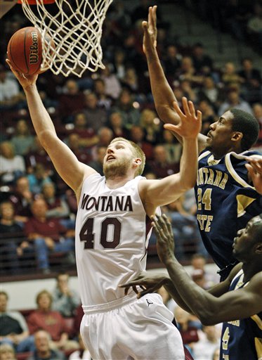 Montana Will Lean on Mathias Ward When They Face Rivals Weber State (AP Photo / Michael Albans)