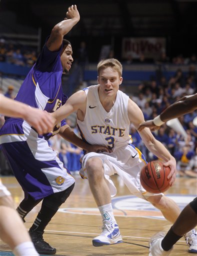 Ceola Clark III Will Try to Shut Down Nate Wolters Tonight (AP Photo / Argus Leader / Jay Pickthorn)