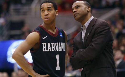There will be plenty of teams gunning for Harvard this season. (AP)